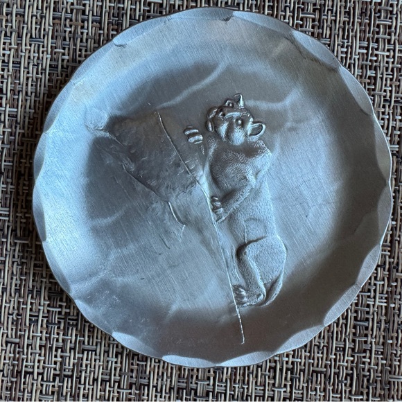 Set (4) of handcrafted forged aluminum coasters from Wendell August Forge, USA - Picture 6 of 7